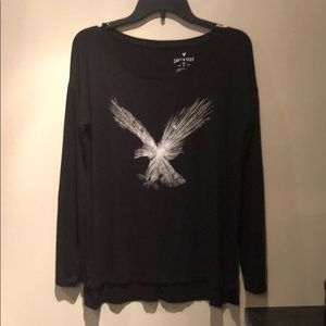 American Eagle tee
